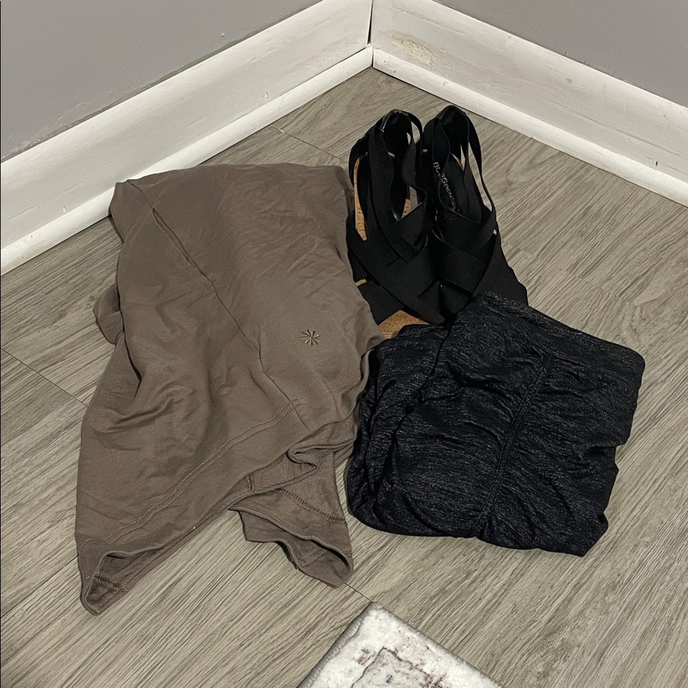 Athleta & BCBG business casual bundle size XS